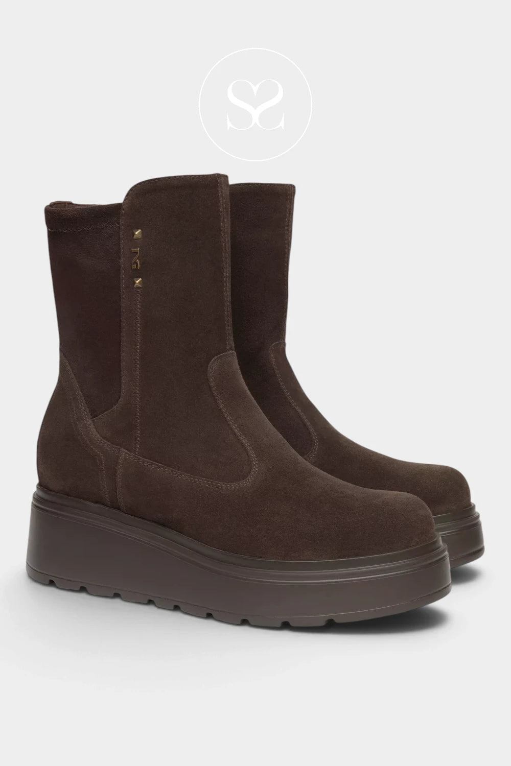 Nero Giardini Brown Suede Wedge Boots - I618111D