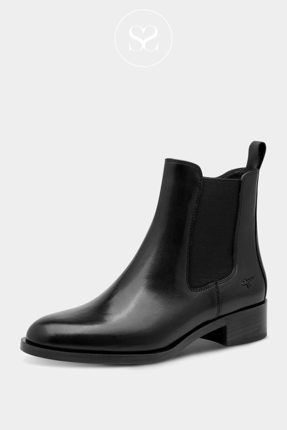 Black Leather Chelsea Boots for Women in Ireland