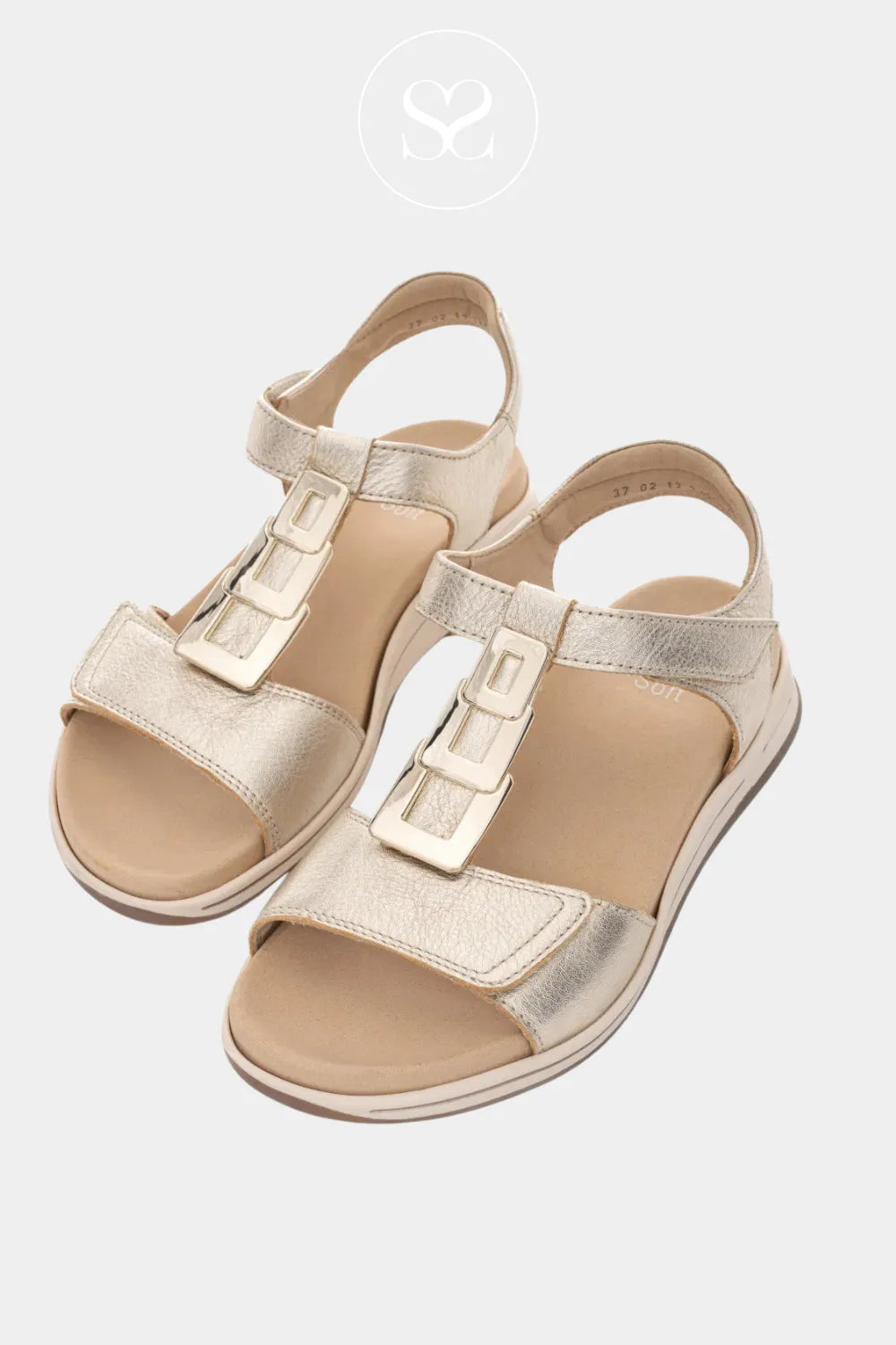 Ara gold Walking Sandals 1234804