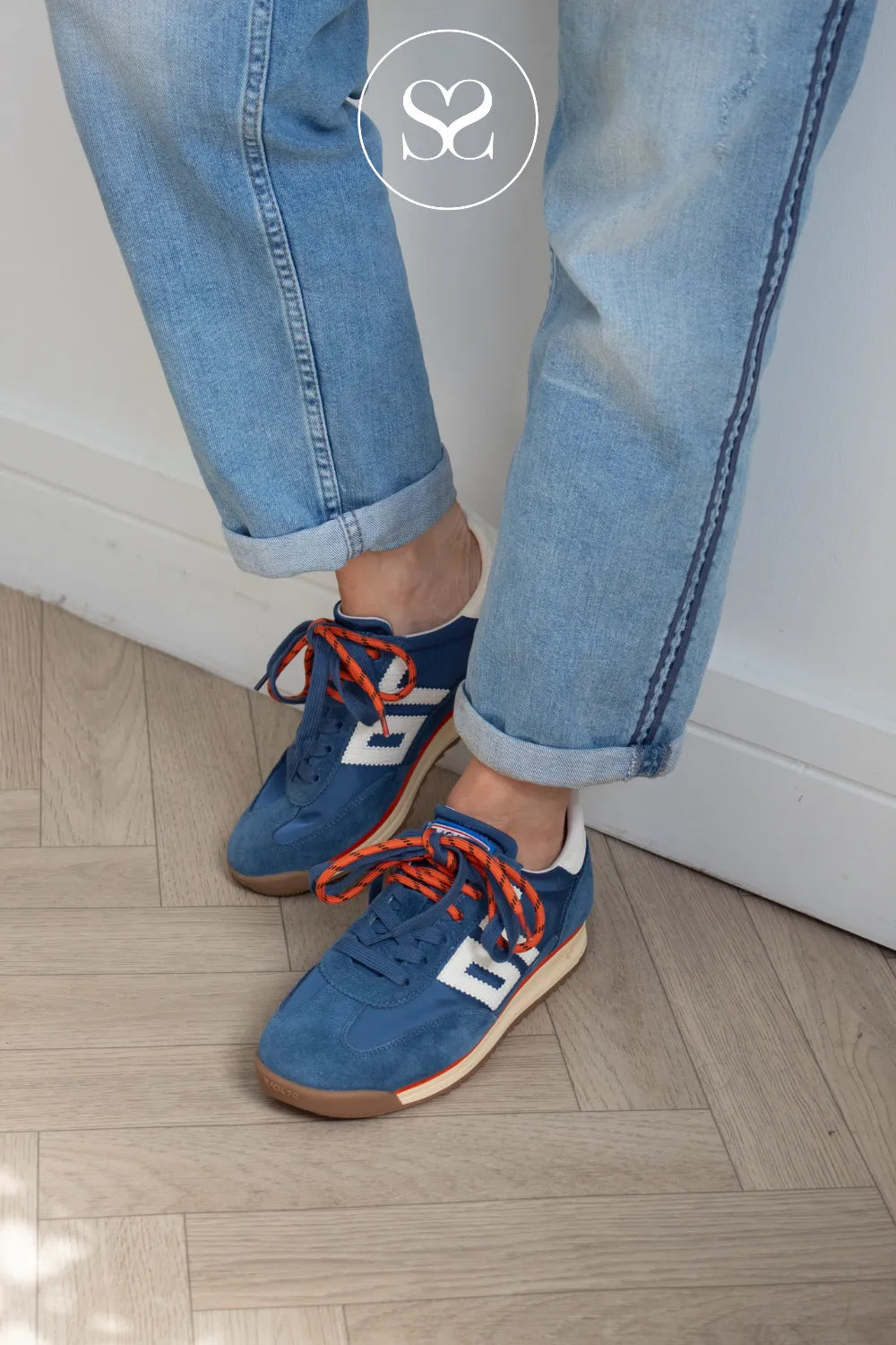 BACK70 Blue Retro Trainers-Jogger