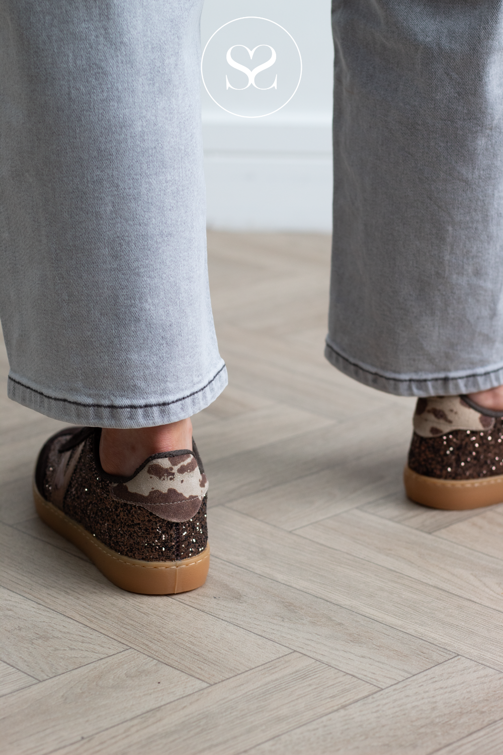 Victoria Brown Glitter Trainers 1126223