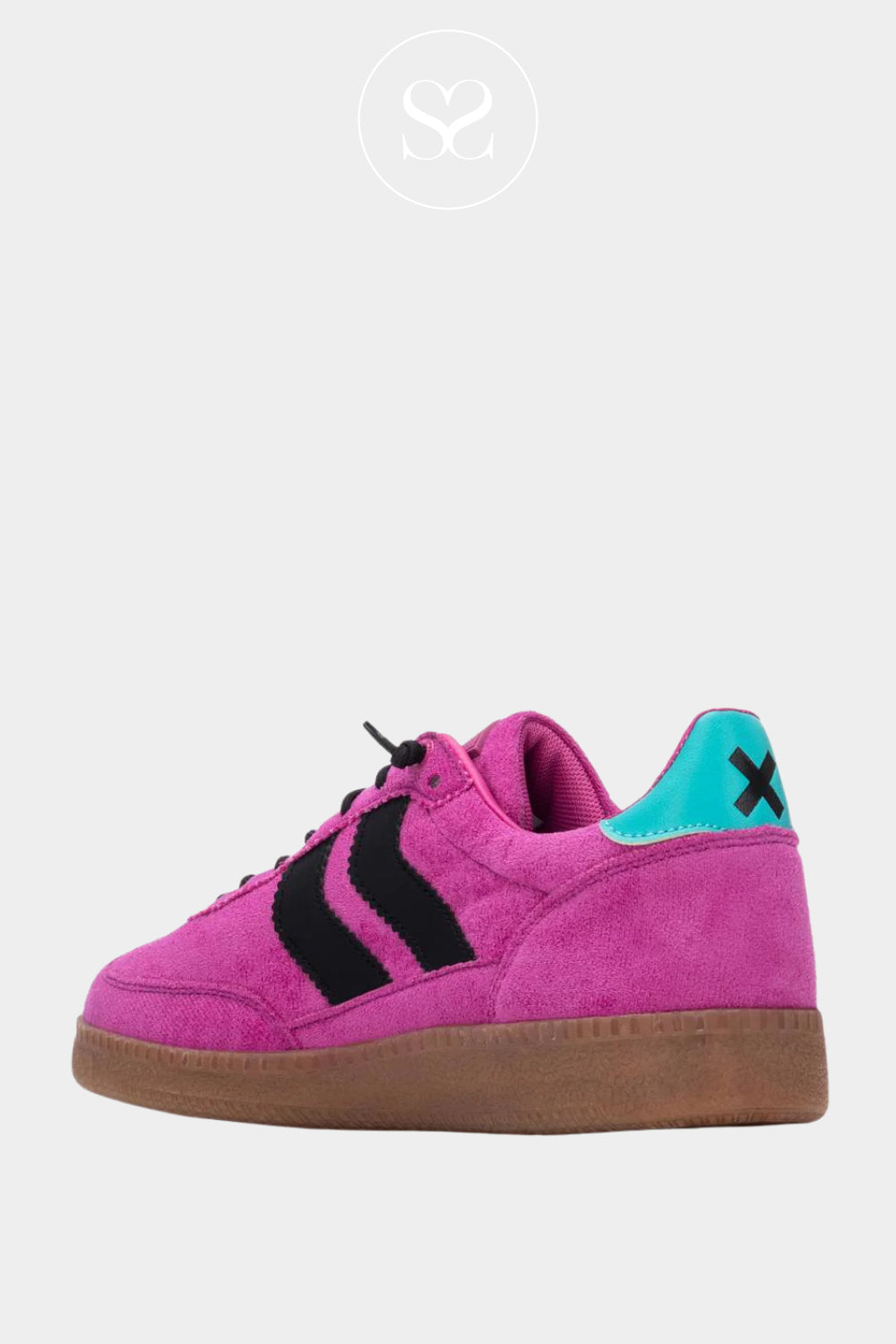 Pink sneaker with black stripes and a blue heel on a white background