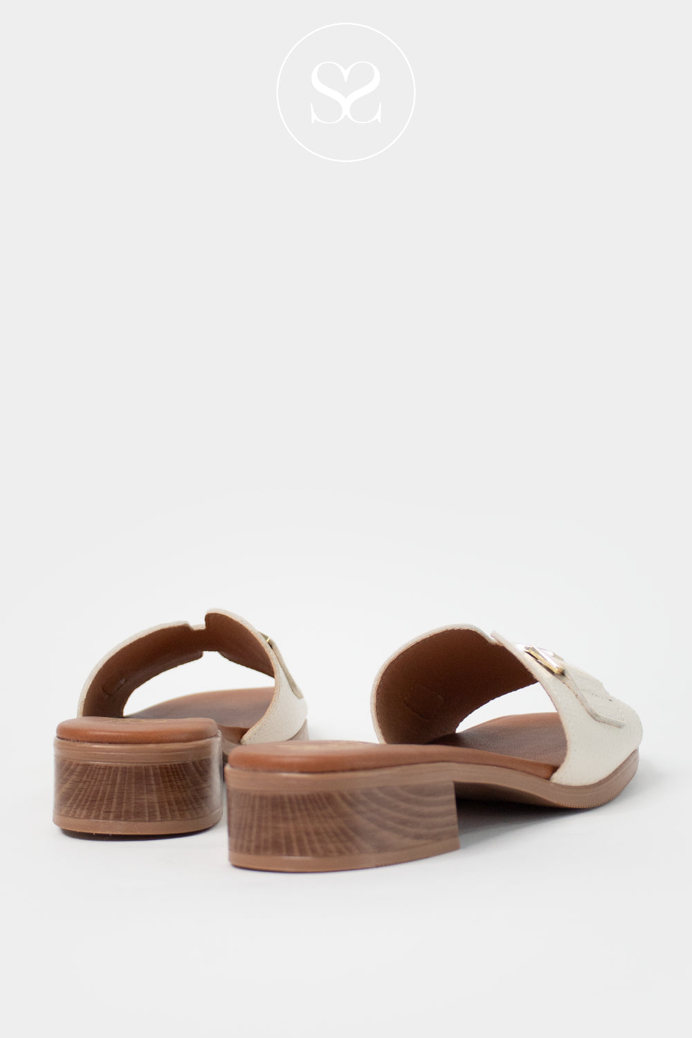 Oh My Sandals Off-White Slider Sandals 5890