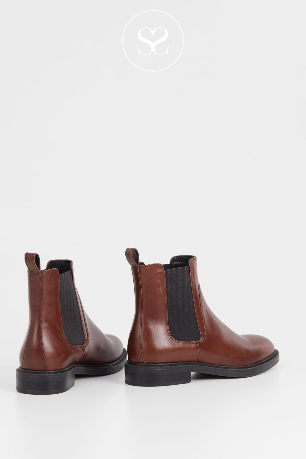 VAGABOND BROWN LEATHER CHELSEA ANKLE BOOTS 5603-001 AMINA