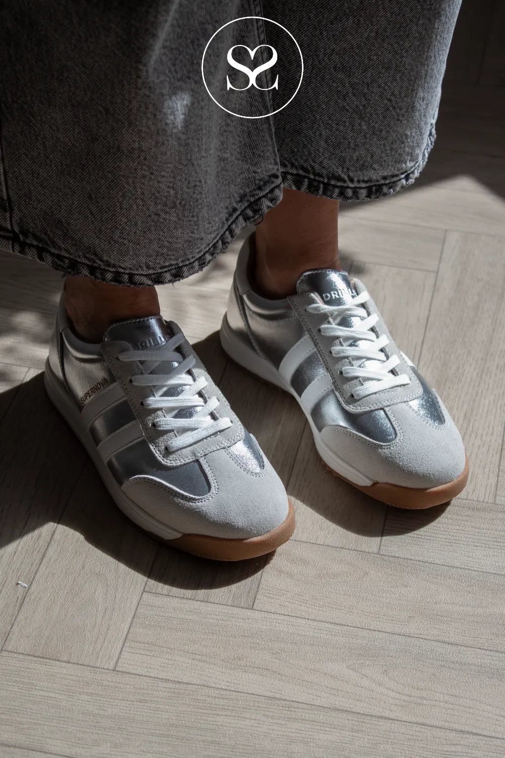 Drilleys Silver & White Trainers - Sixty Nine