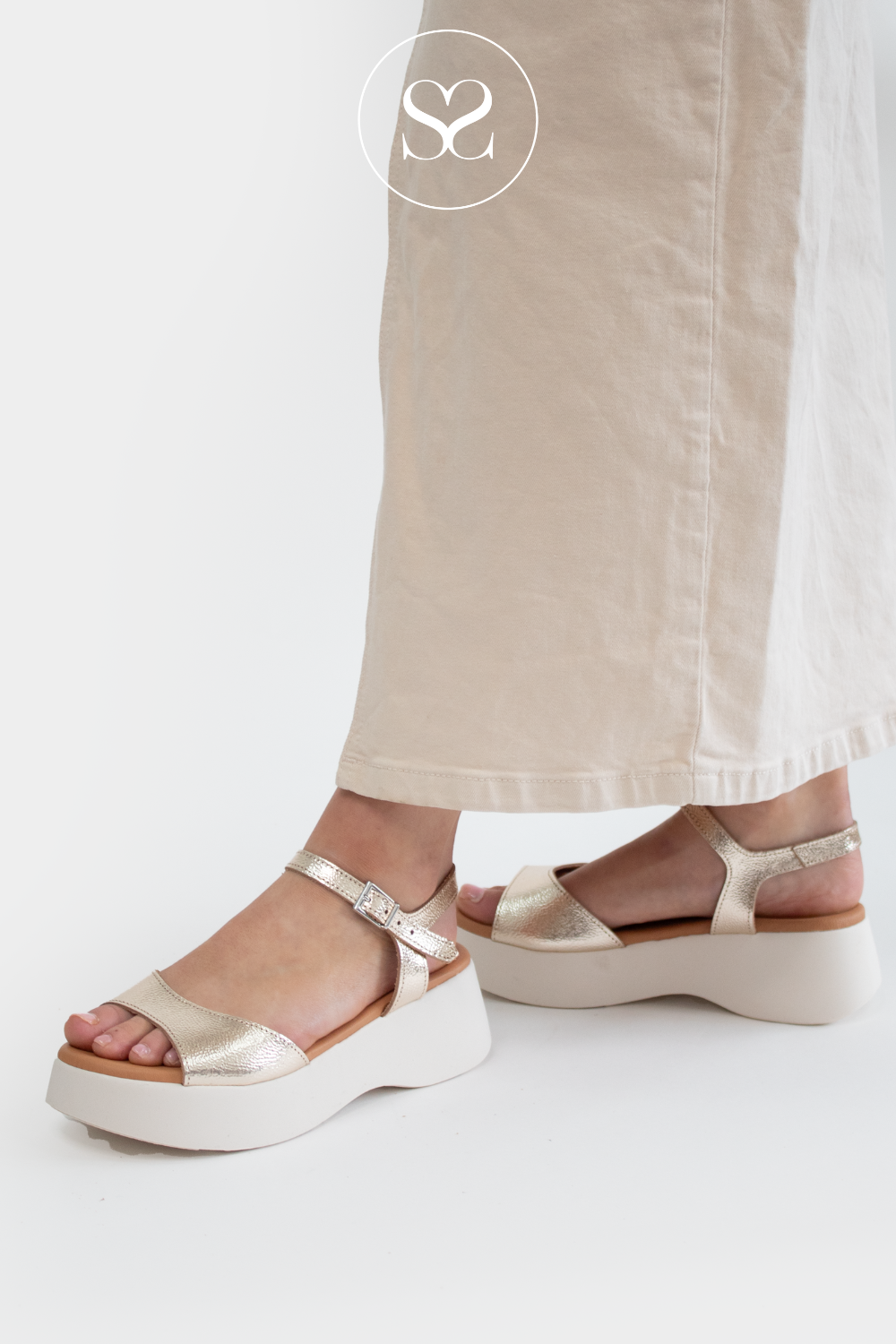 OH MY SANDALS 5682 GOLD LEATHER CHUNKY FLATFORM SANDALS