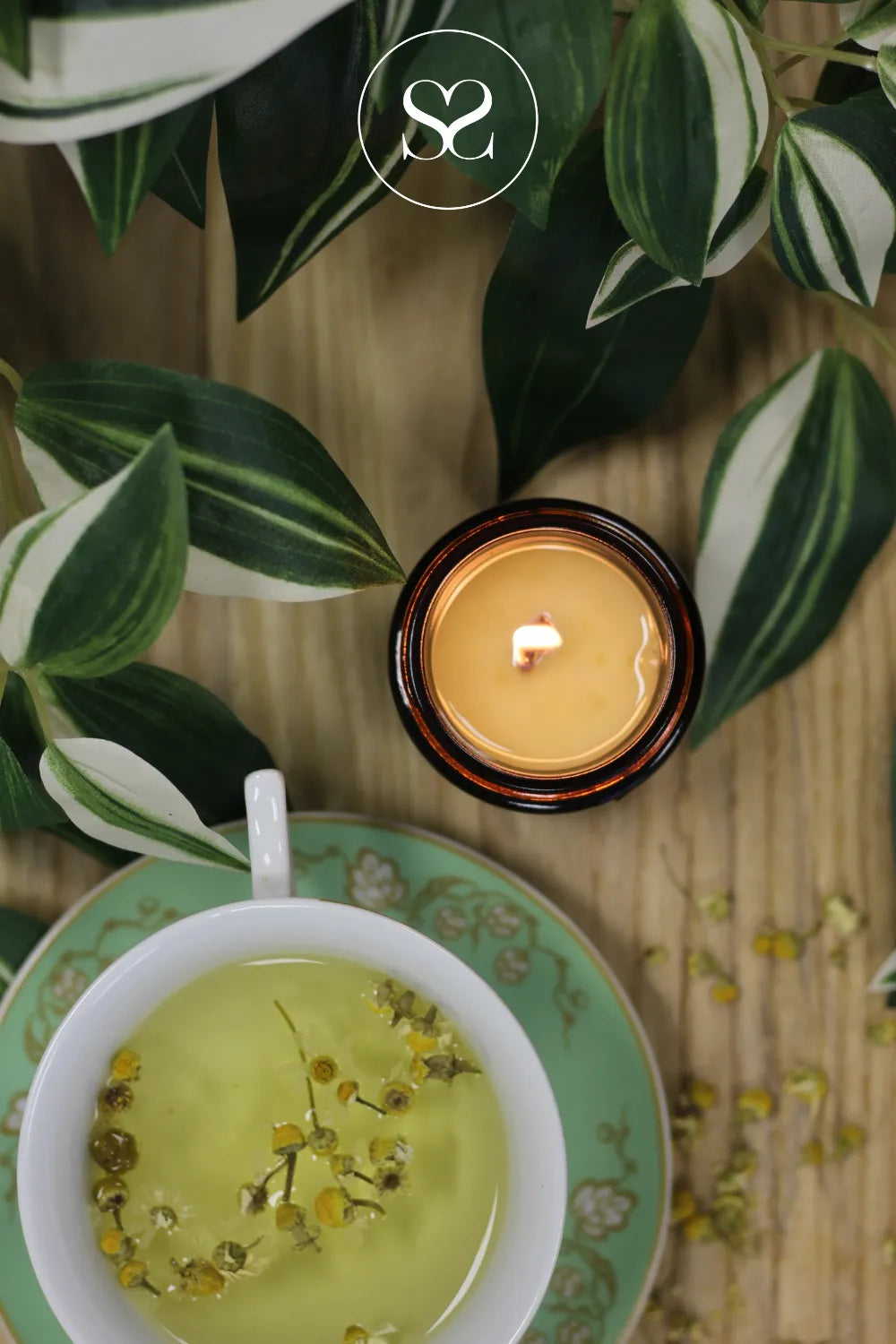 FLOWER CHILD CANDLE - WILD MEADOW BREEZE CANDLES MADE IN IRELAND