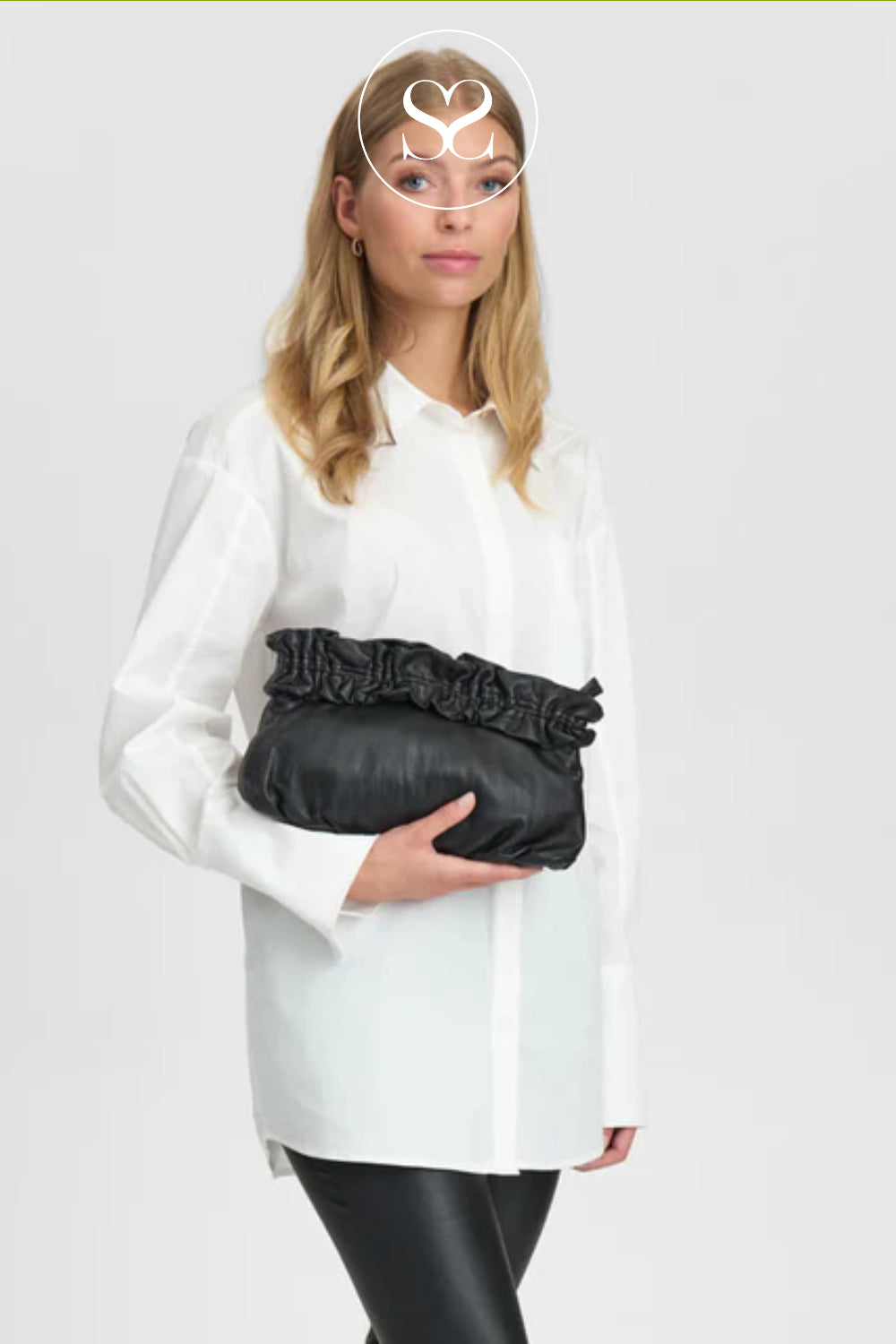Depeche 16720 Black Leather Ruffle Clutch - Crossbody Bag
