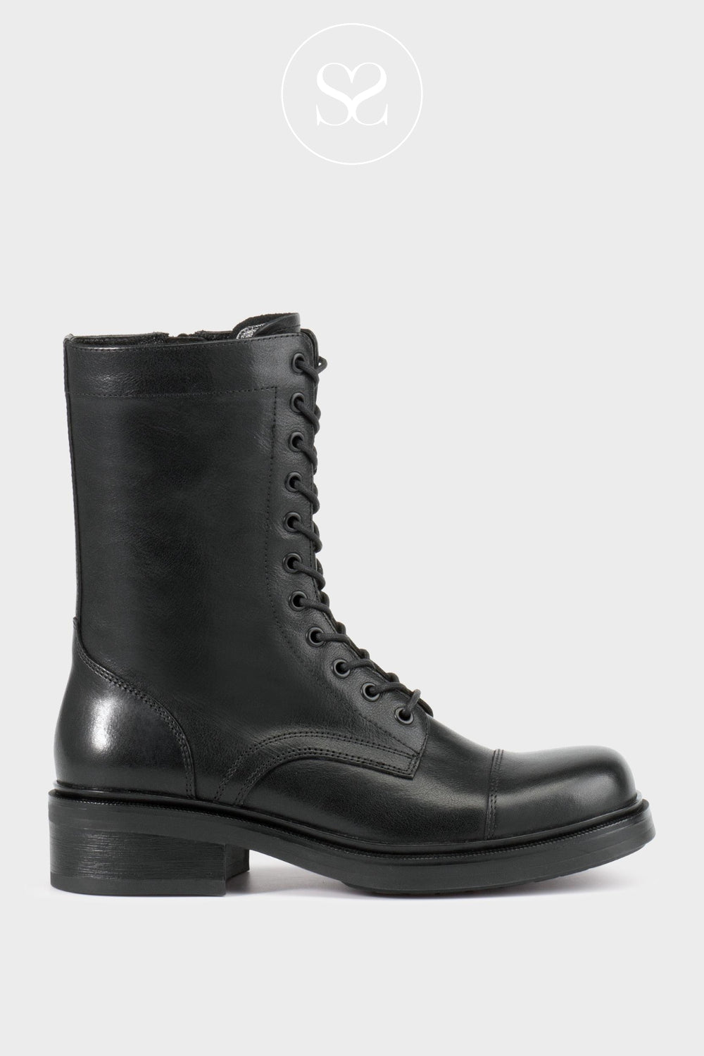 VAGABOND BLACK LACE UP MILITARY BOOTS - KARLIE 6015-001