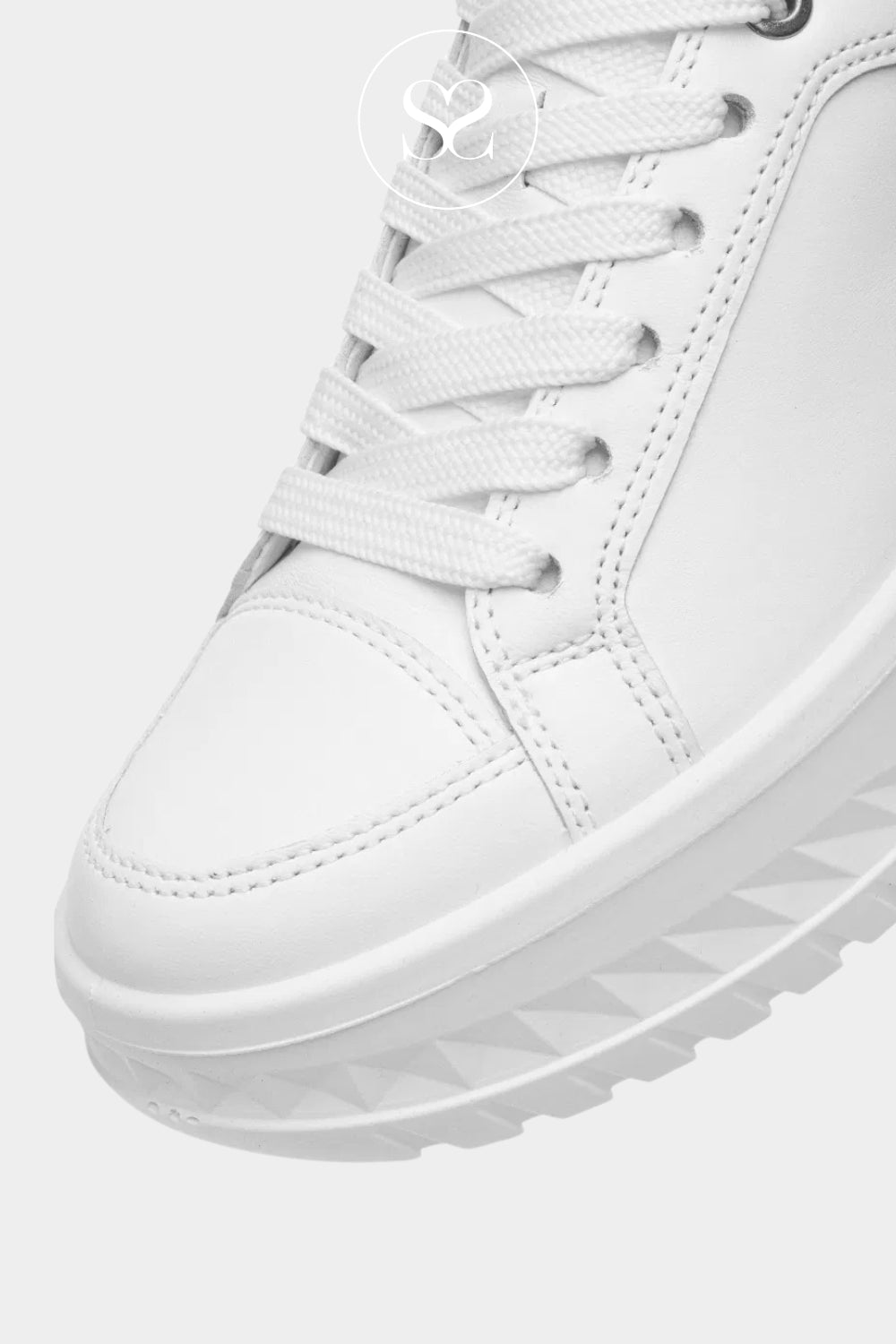 Ara white stylish neutral sneakers.