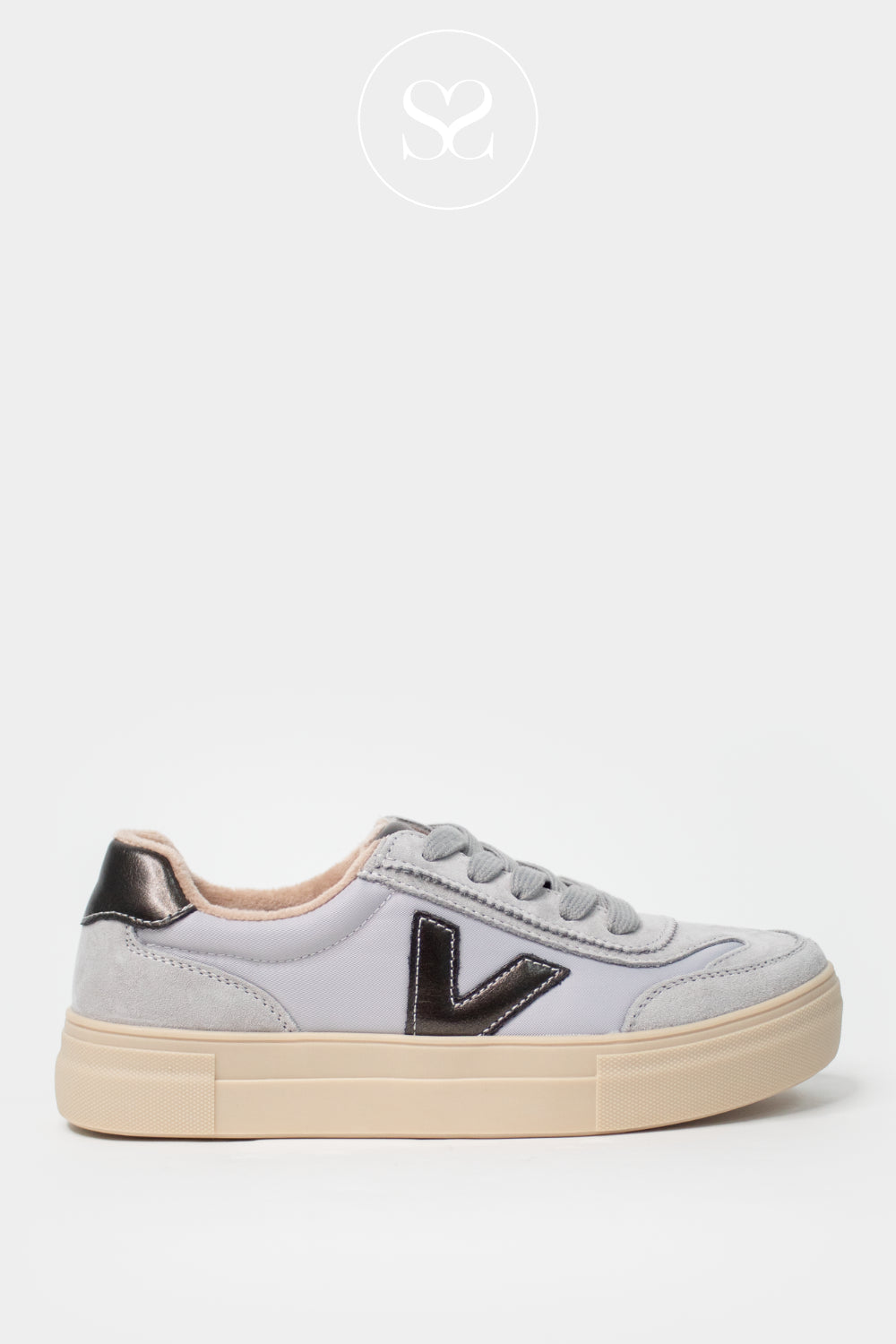 Drilleys Light Grey Flatform Trainers For Women- Eighty