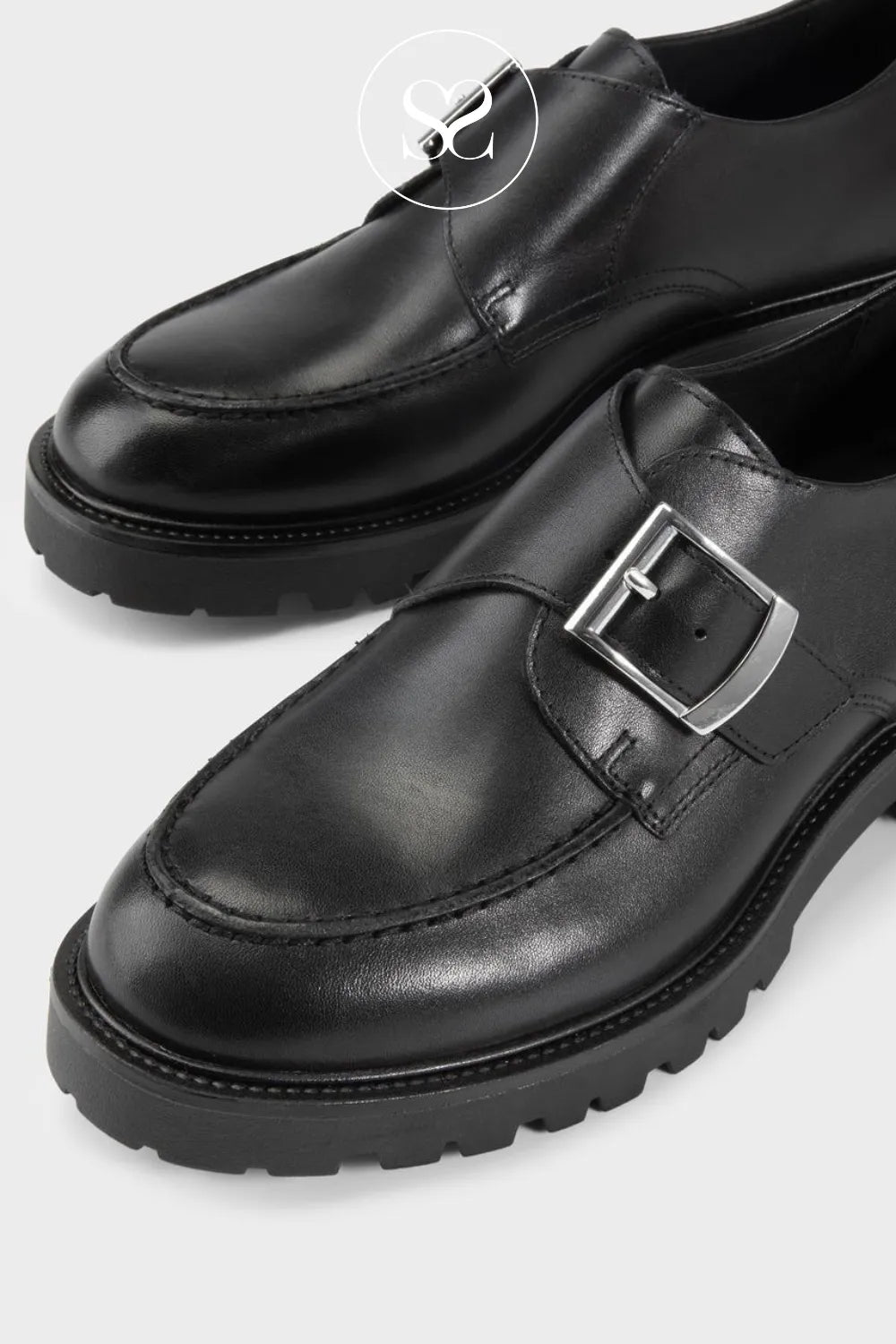 VAGABOND BLACK LEATHER CHUNKY SHOES - KENOVA 6041-101