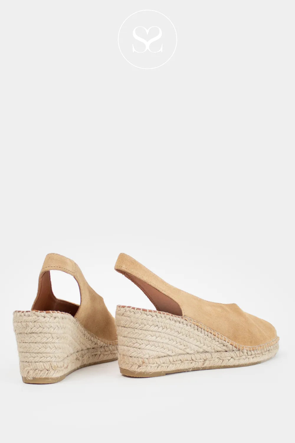 Open toe wedge sandals. Espadrille sandals with elasticated slingback strap.