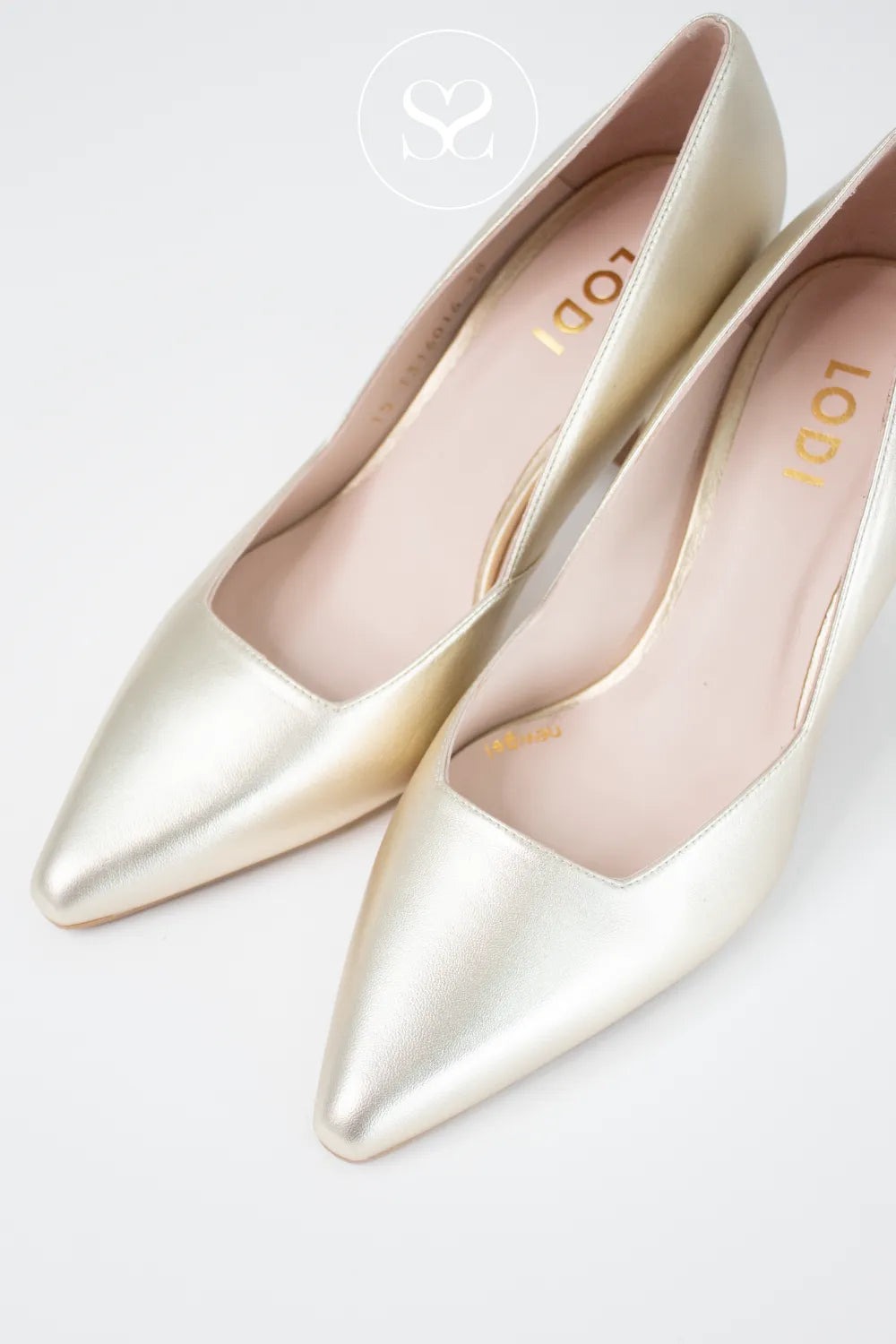 Comfortable gold lodi shoes for wedding guests available in Ireland - Genius style