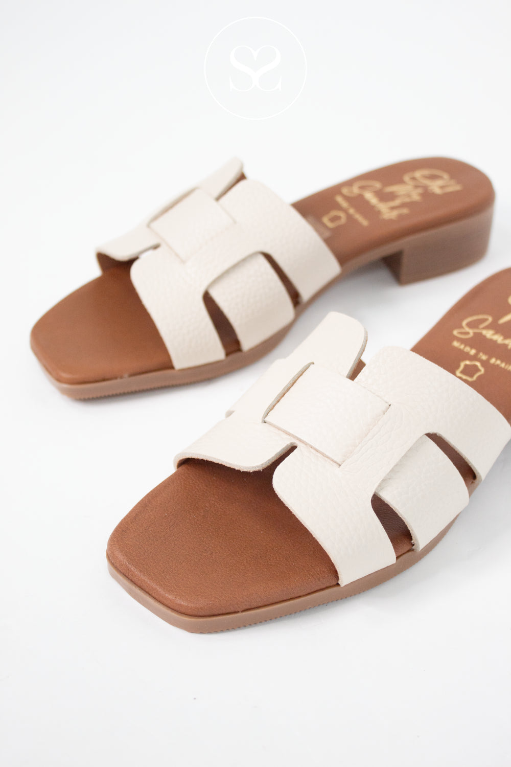 Oh My Sandals Off-White Block Heel Slider Sandals 5880