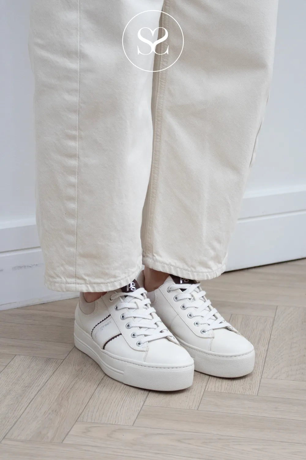 Paul Green Cream Leather & Suede Trainer — 5567