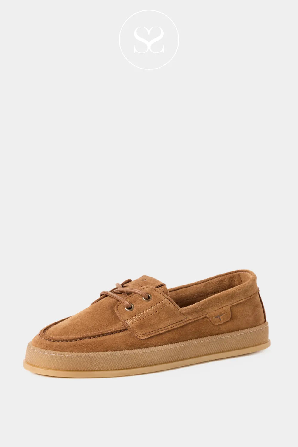 Tamaris Tan Slip-On Boat Shoes 1-23615-46 for women Timeless boat and moccasin details with a modern twist.