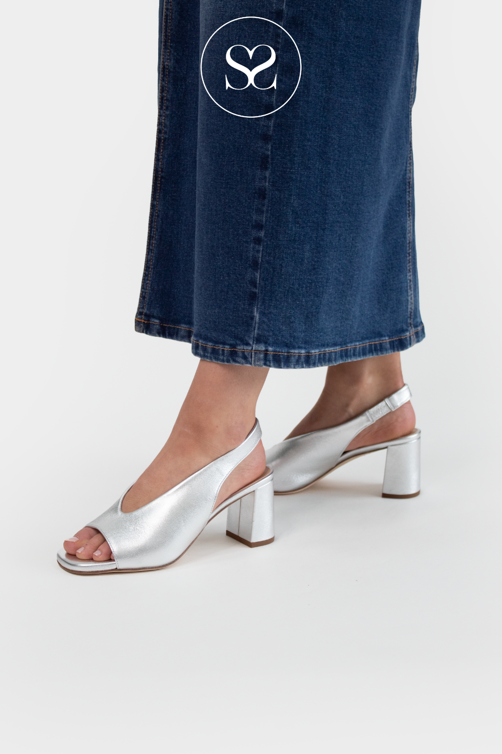 COMFORTABLE WIDE FIT SILVER LEATHER PEEP TOE SLINGBACK WITH BLOCK HEEL FROM UNISA IRELAND