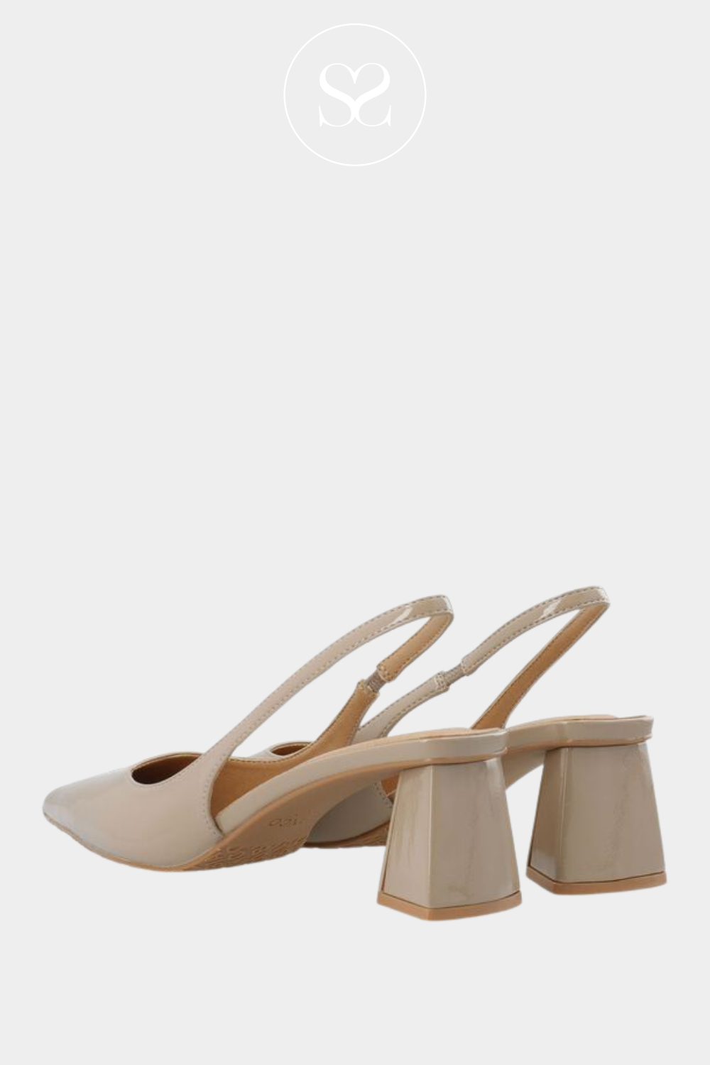 Mid heel height block heels with slingback and pointed toe. Occasion shoe