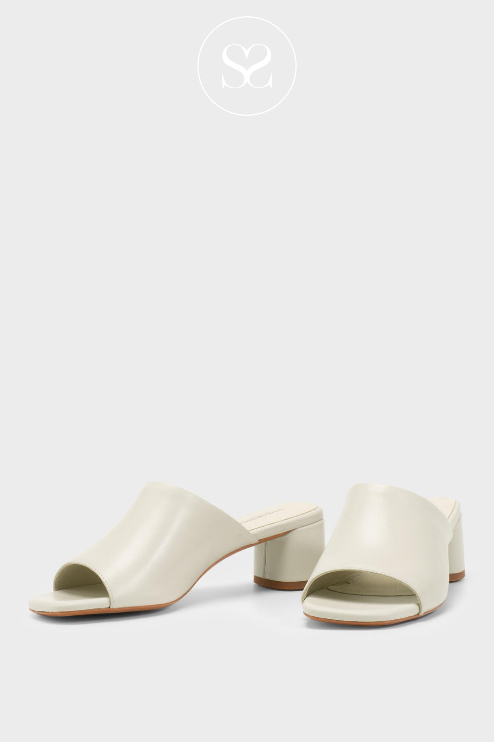 Vagabond Off-WhIte Open Toe Block Heel Mules Piper 5921-201