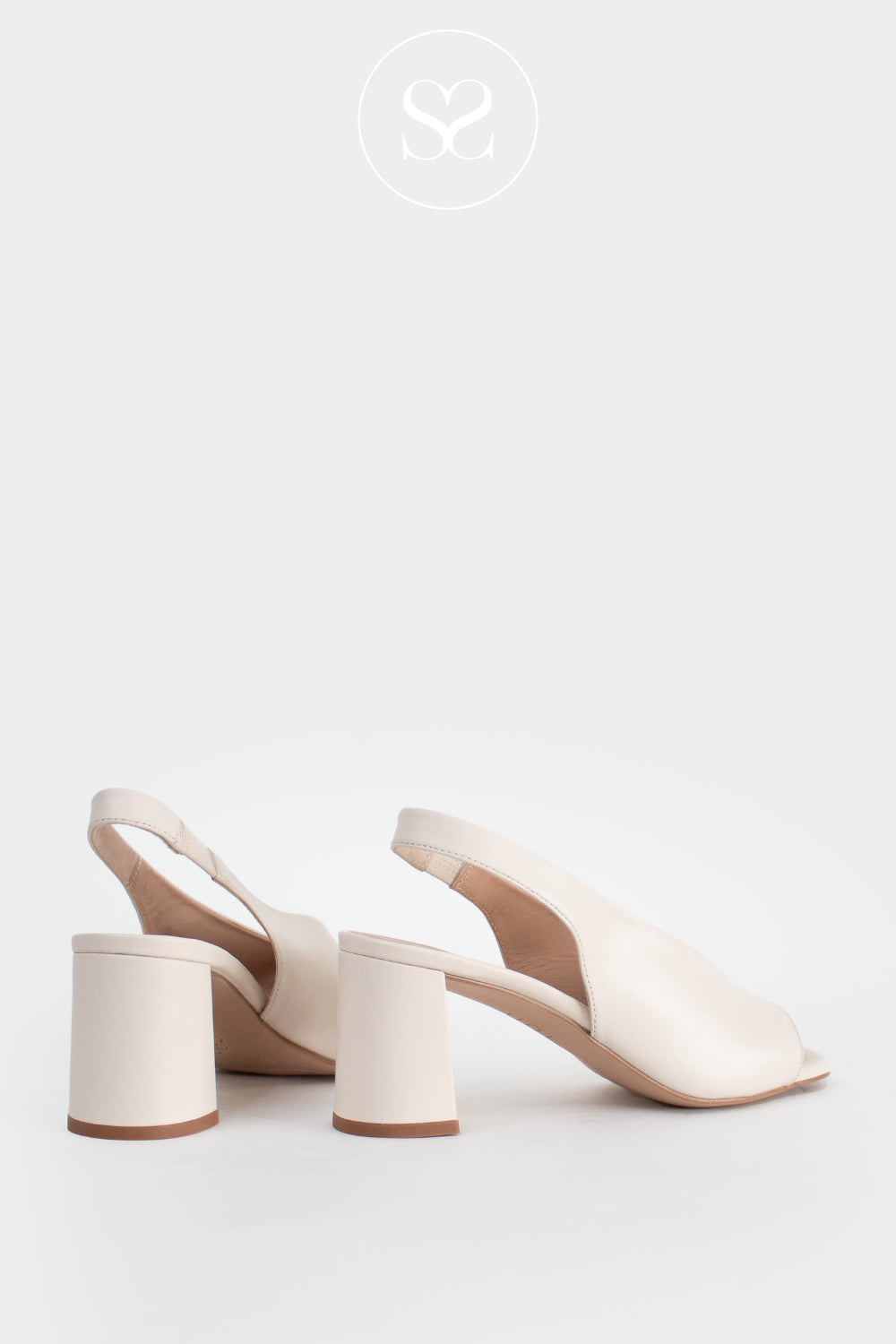 UNISA MONDY IVORY LEATHER BLOCK HEEL SLINGBACK SANDALS