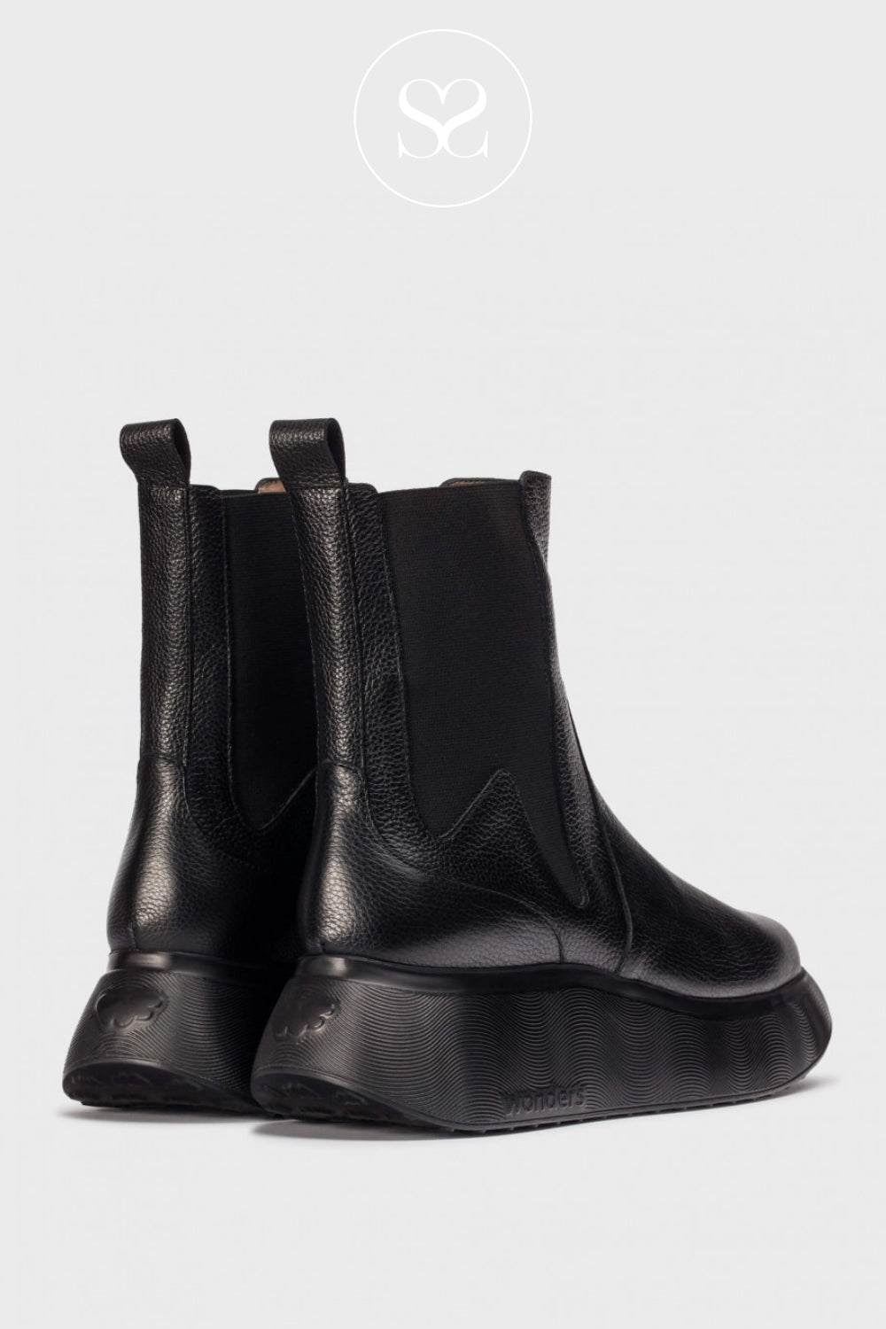 Comfortable chunky black leather Chelsea boots for women from Wonders available in Ireland