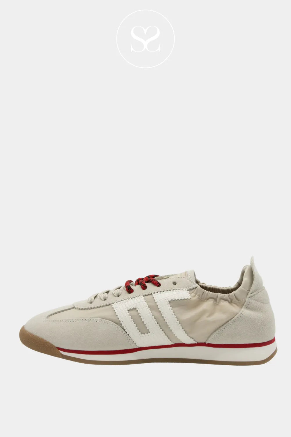 BACK70 Beige Retro Trainers - Rocket
