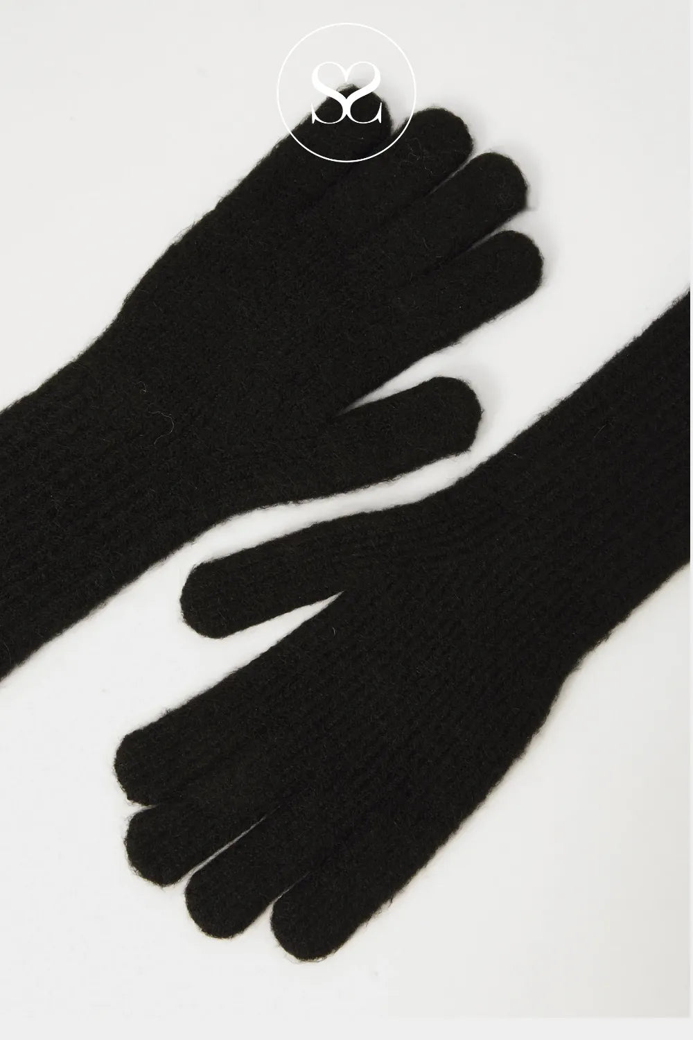 Moss Copenhagen Black Gloves - HOPE