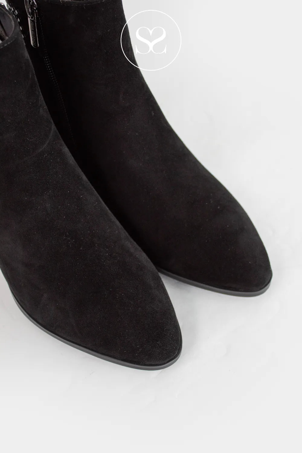 LORETTA VITALE BLACK SUEDE WESTERN STYLE ANKLE BOOTS C1508 FOR WOMEN WITH BLACK BLOCK HEEL AND SOFT POINTED TOE