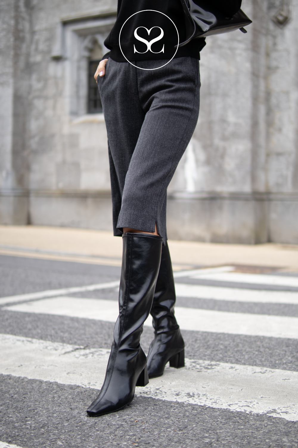 Grey Tweed Straight Bermuda Shorts — PC134