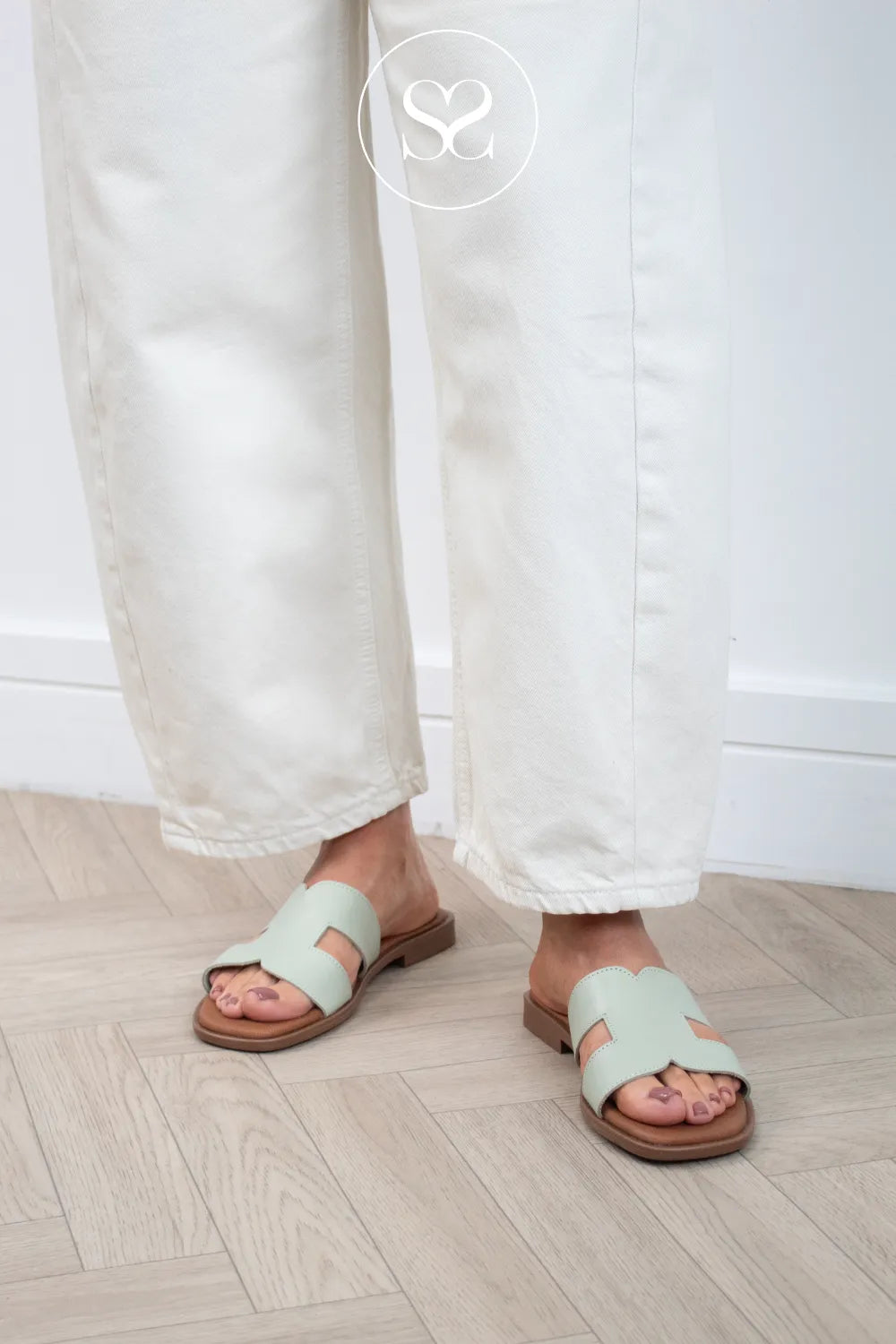 Oh My Sandals Green Slider Sandals 5580