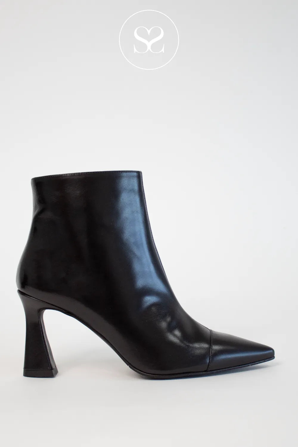 LODI BLACK FLARED HEEL POINTED TOE ANKLE BOOT RACON