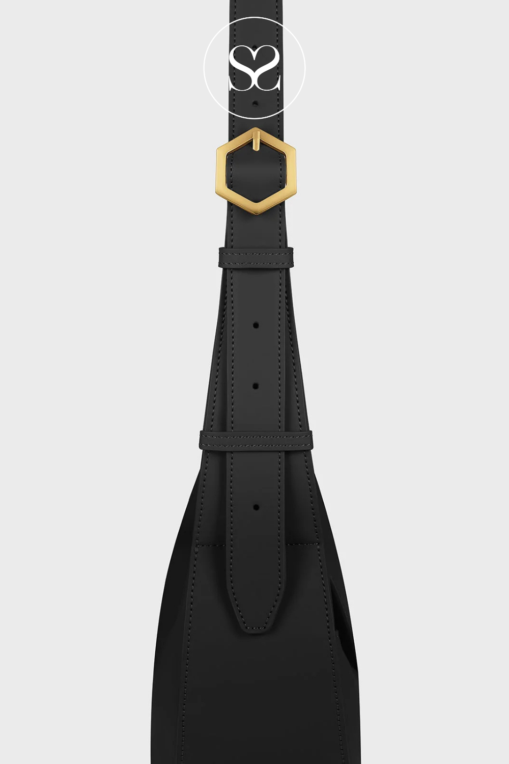 CLUSE BLACK CROSSBODY BAG - CX04901