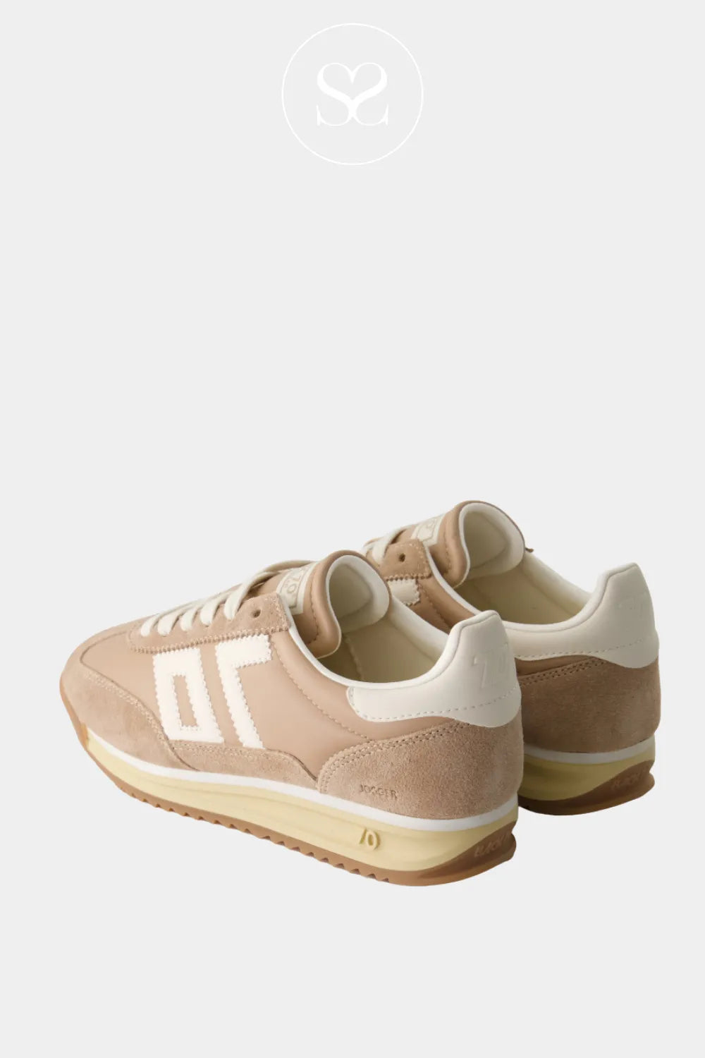 BACK70 Taupe Retro Trainers - Jogger Cushioned insole and grip sole that support every step