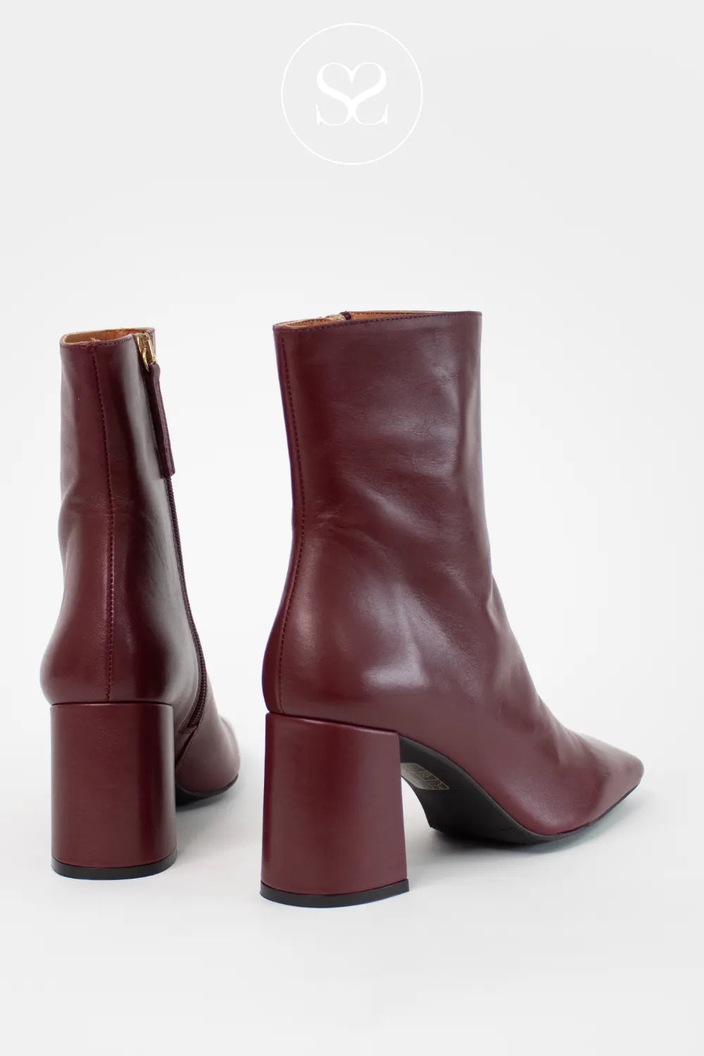 WOMEN'S ANGEL ALARCON BURGUNDY BLOCK HEELED ANKLE BOOTS - DRIMIA