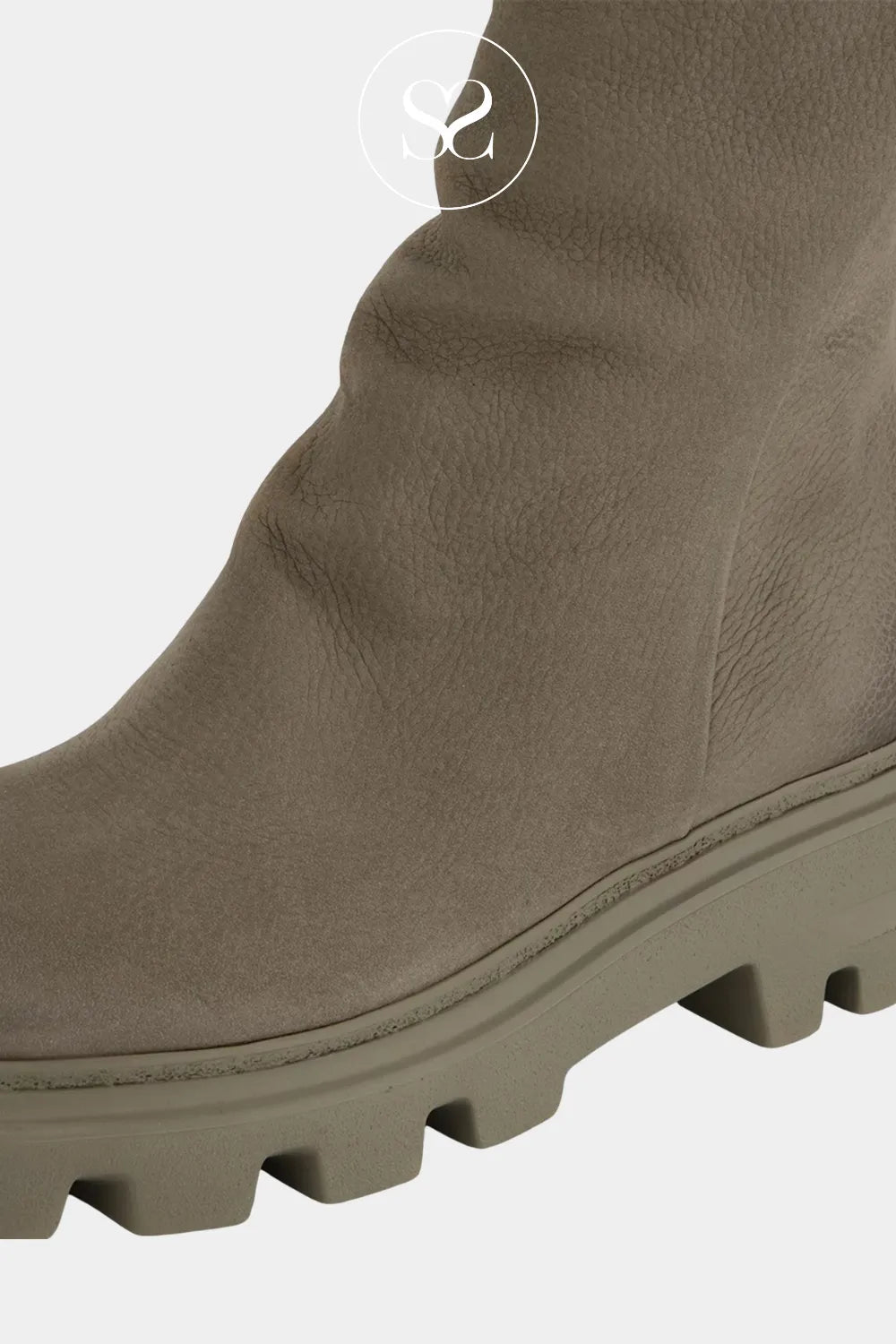 PAUL GREEN TAUPE NUBUCK BOOT - 8253
