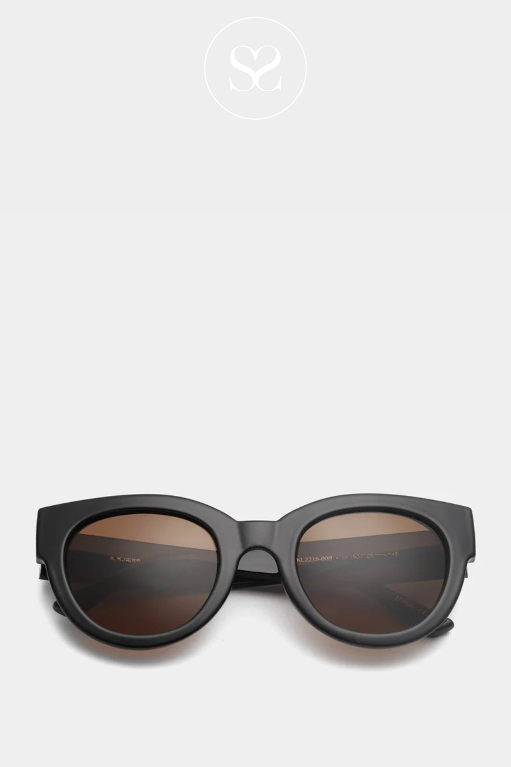 A.KJAERBEDE Classic Black Oversized Sunglasses - Ireland
