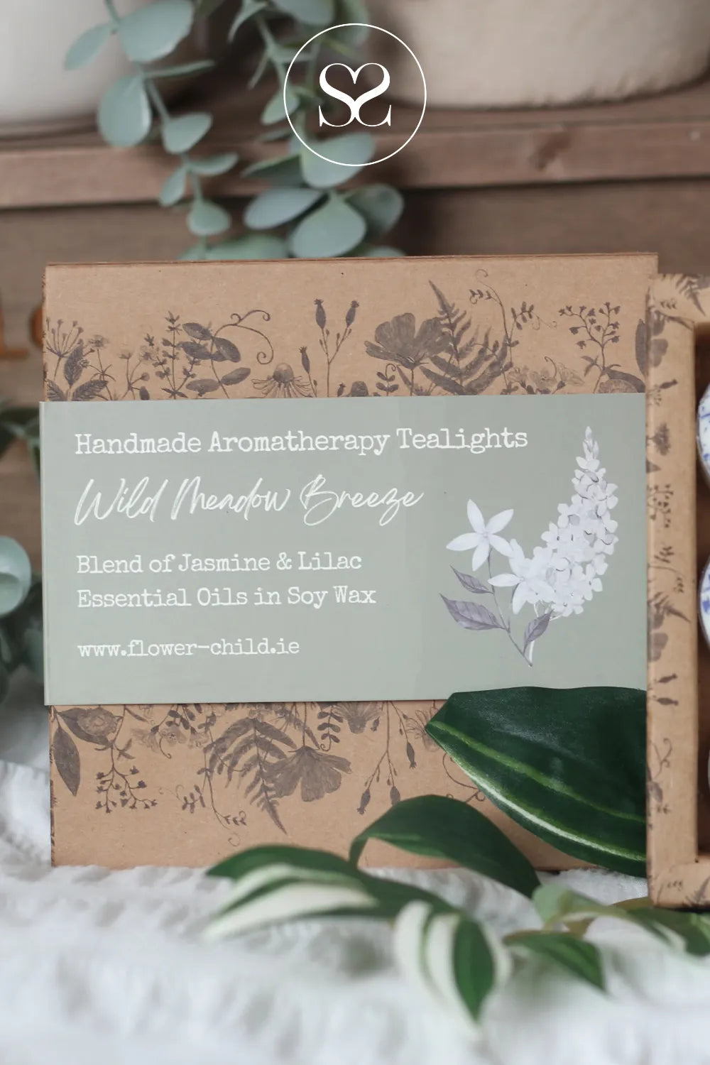 FLOWER CHILD 9 PACK TEALIGHTS - WILD MEADOW BREEZE hand-poured with natural soy wax and pure essential oils,