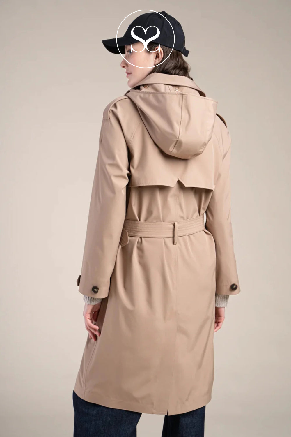 FLOTTE MONTAIGNE CAMEL WATERPROOF KNEE LENGTH HOODED TRENCH COAT FOR WOMEN