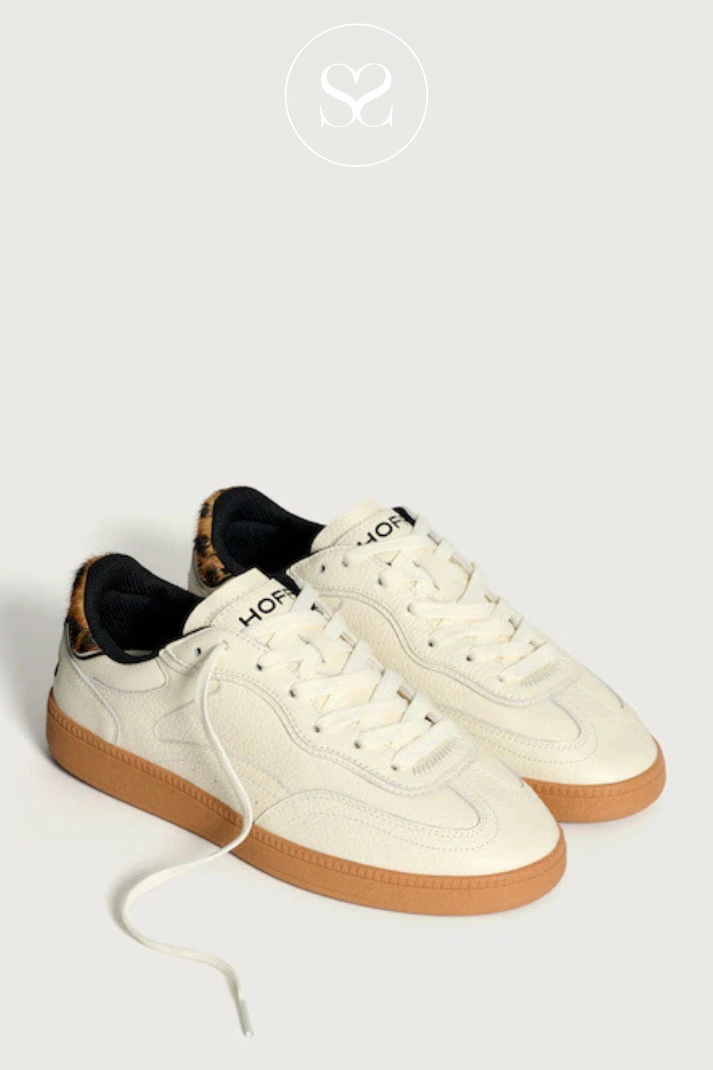 ALLEY Comfortable Off white leather trainers for Women with gum sole and HOFF branding - Leopard print heel cap