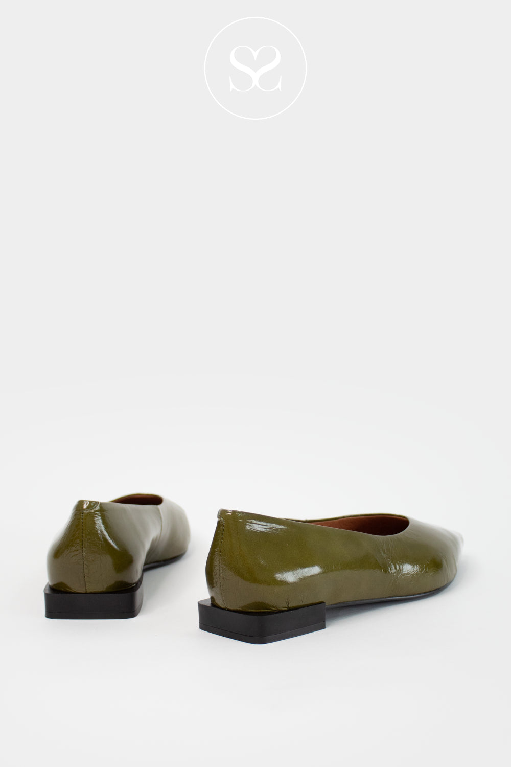 COMFORTABLE ANGEL ALARCON OLIVE GREEN POINTED FLATS SHOES - NAYU