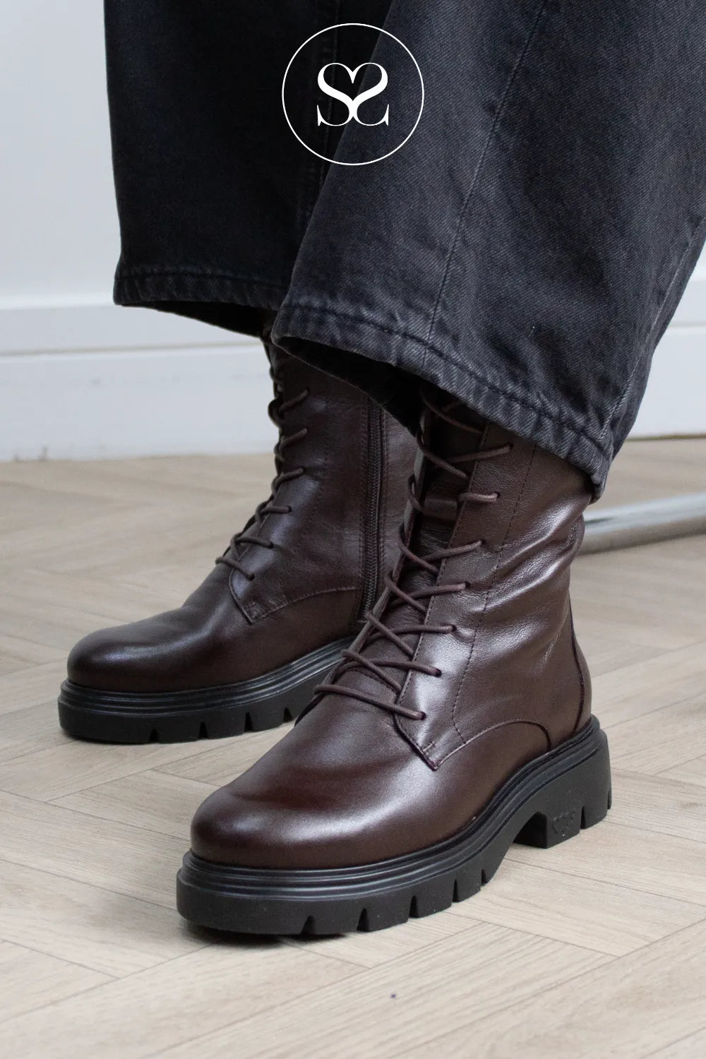 Wonders Brown Lace Up Boots - A-4313