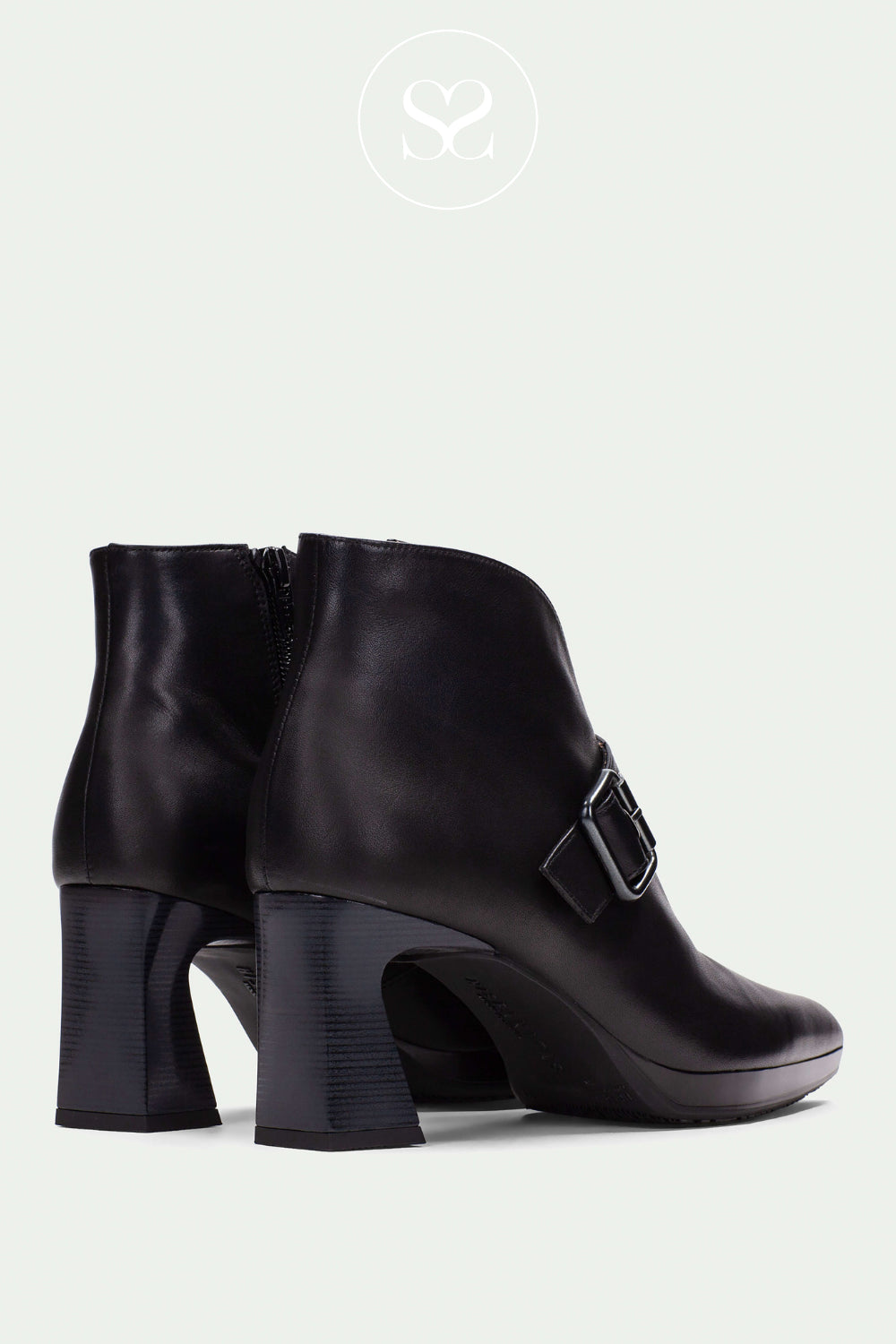 HISPANITAS BLACK LEATHER BLOCK HEEL ANKLE BOOTS WITH INSIDE ZIP HI254244