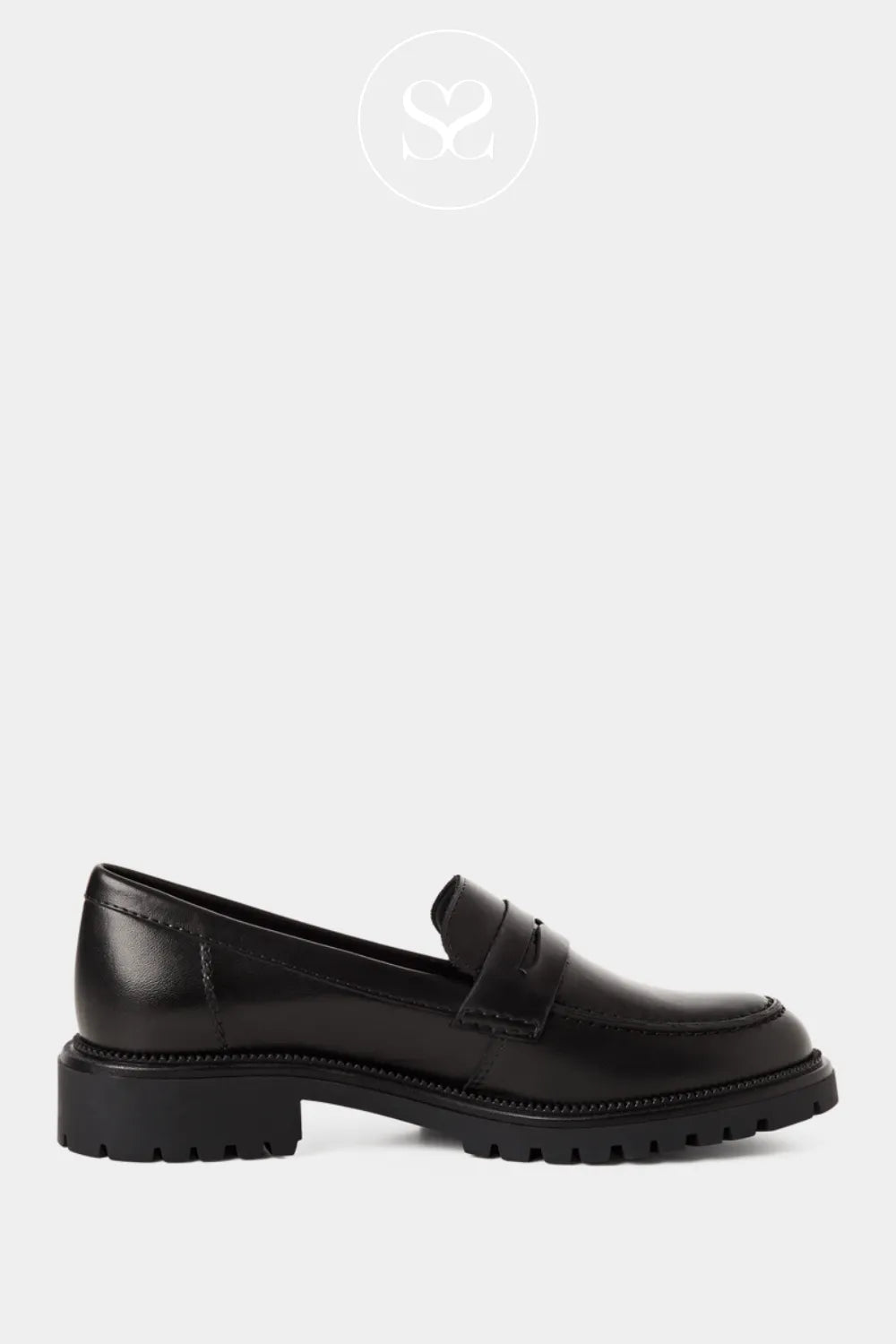 Black Leather chunky loafers. Comfortable, soft sole slip on shoe. Officewear. workwear shoe