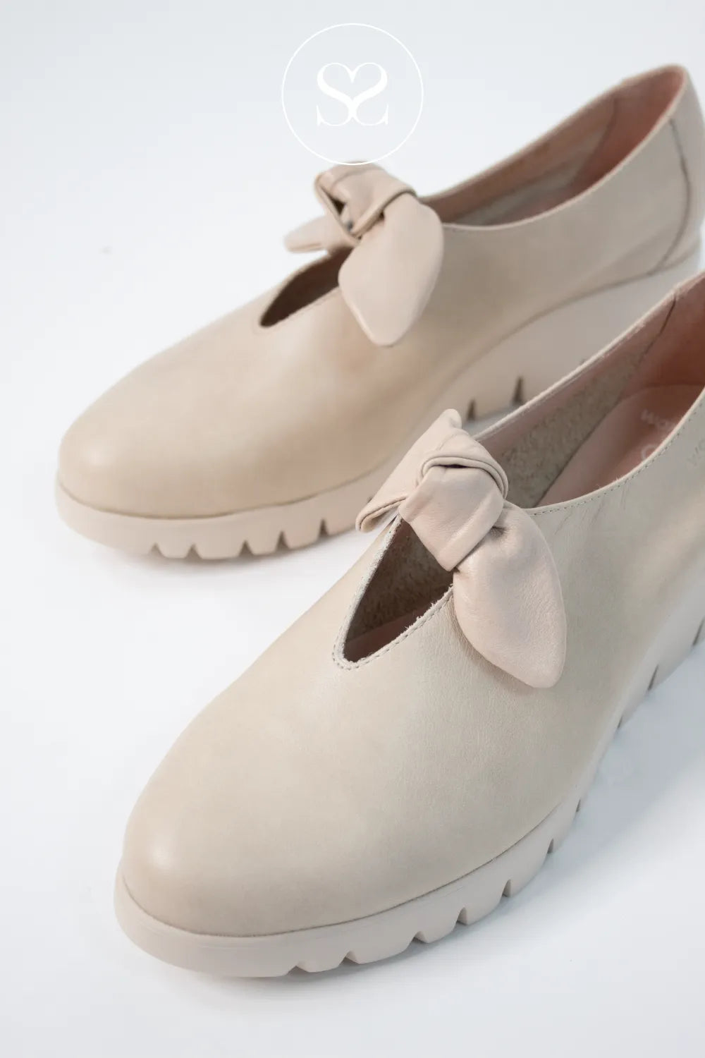 Wonders Beige Wedge Slip-On Shoes C-33159 Wonders Fly Technology for ultra-light cushioning and superior support.
