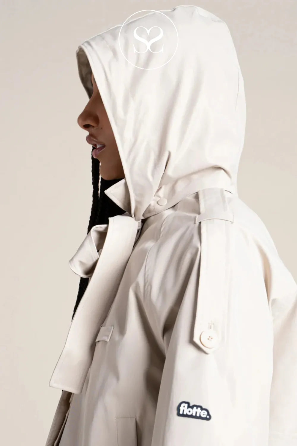 FLOTTE WATERPROOF TRENCH COAT WITH REMOVABLE HOOD