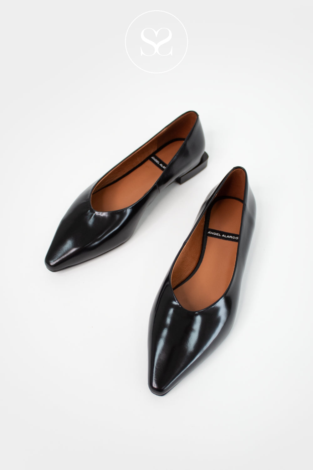 WOMEN'S POINTED TOE BALLET FLATS WITH LOW BLOCK HEEL