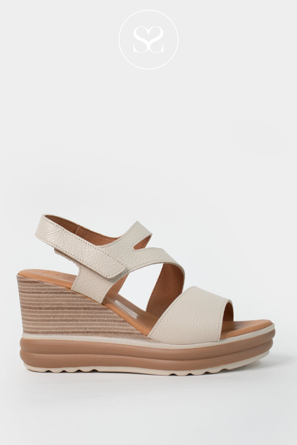 Oh My Sandals Off-White Wedge Sandals 6002 - Ireland