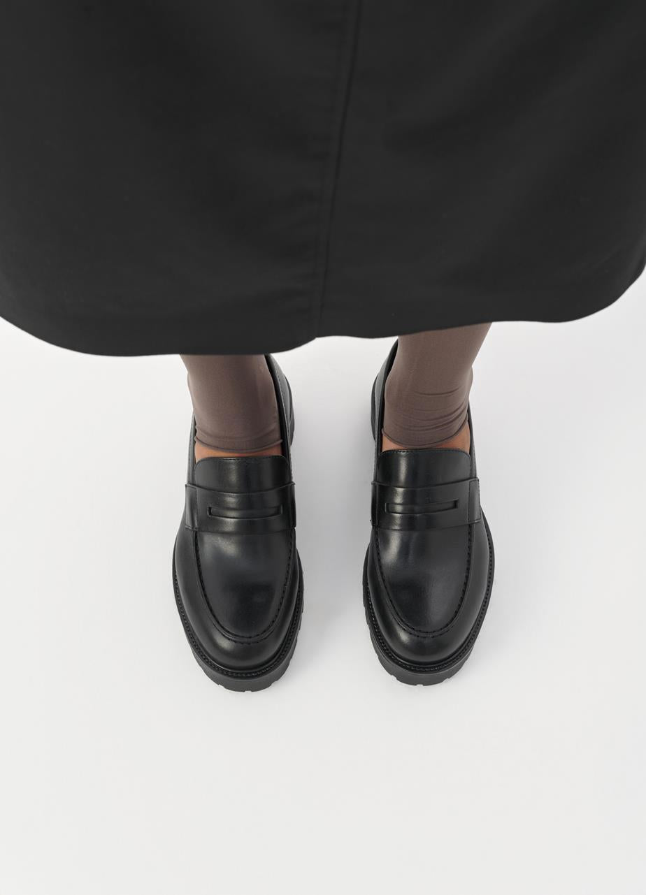 VAGABOND BLACK LEATHER CHUNKY LOAFER KENOVA 5241-301