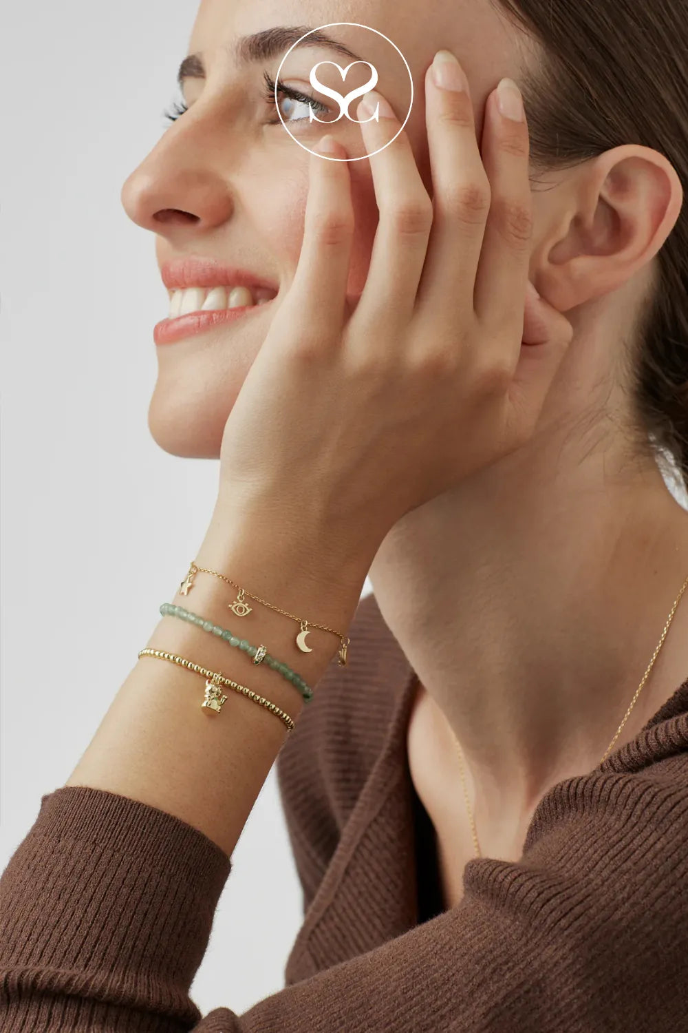 ESTELLA BARTLETT GREEN ADVENTURINE BEADED BRACELET EBB6883G
Hand-threaded, delicate jewellery design ideal for layering or wearing solo